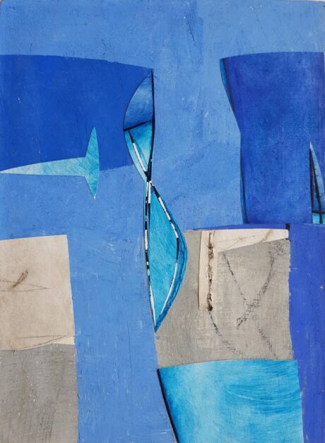 Foto del quadro astratto del grande artista Tommaso Cascella, tecnica mista e collage su cartone 81,5x60 cm del 2011 dal titolo "Nel flusso del vino". I colori usati sono l'azzurro, il blu, il grigio chiaro.